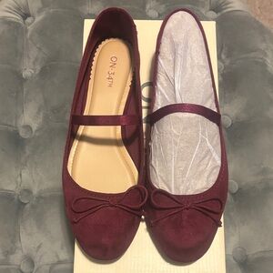 Women's Burgundy Ballet Flats
